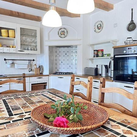 Ferienhaus Kleine Flucht Neuendorf Putbus Εξωτερικό φωτογραφία